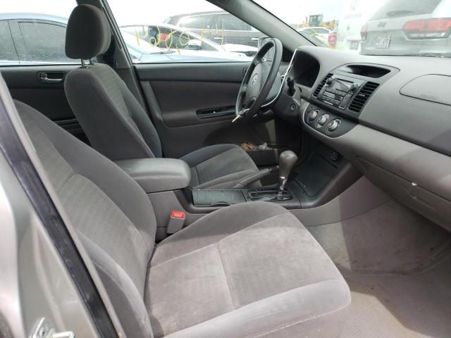 Photo 5 from auction – 2005 TOYOTA CAMARY with VIN 4T1BE30K35U525076