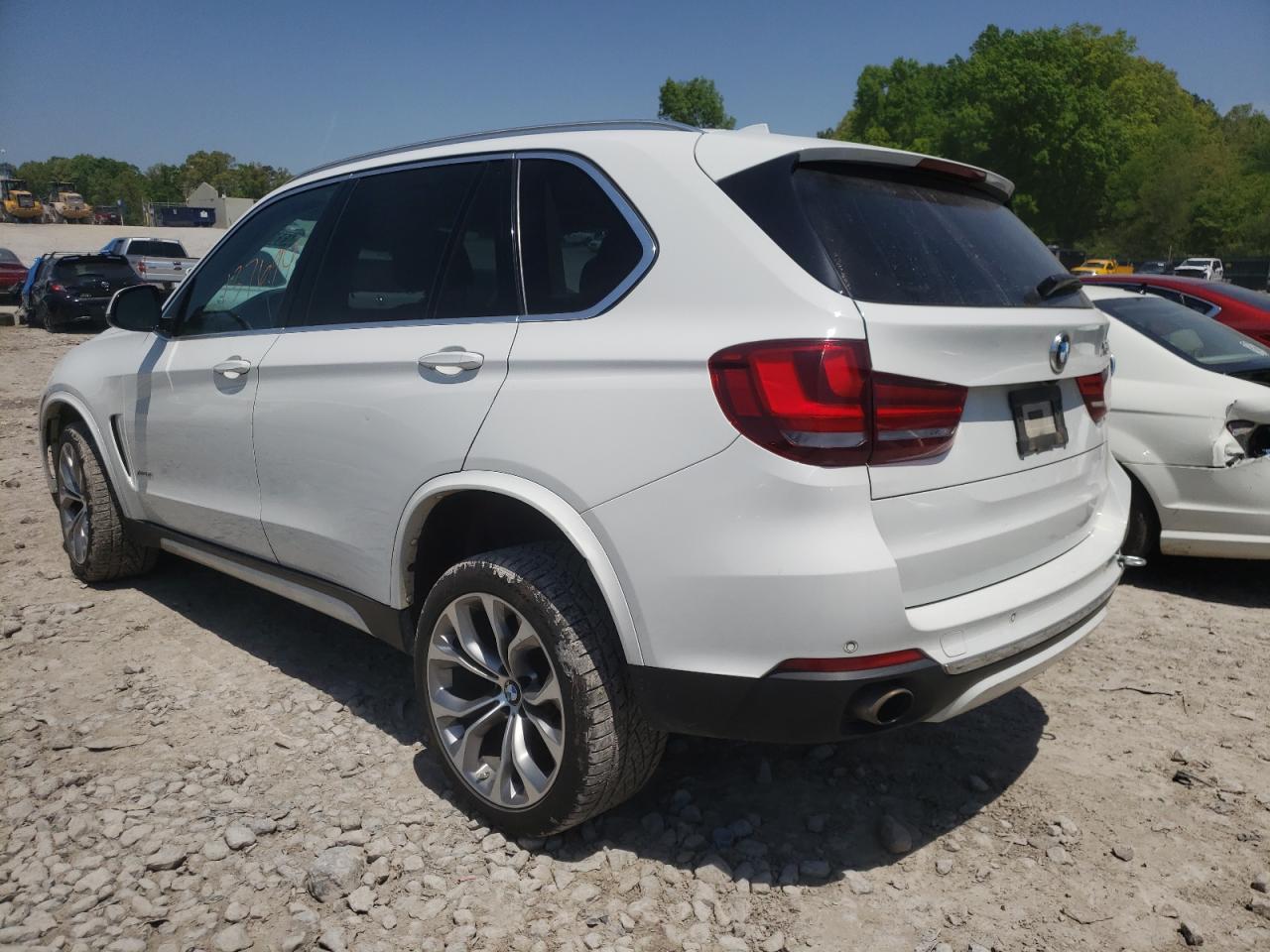 Photo 3 from auction – 2015 BMW X5 XDRIVE3 with VIN 5UXKR0C5XF0K69183