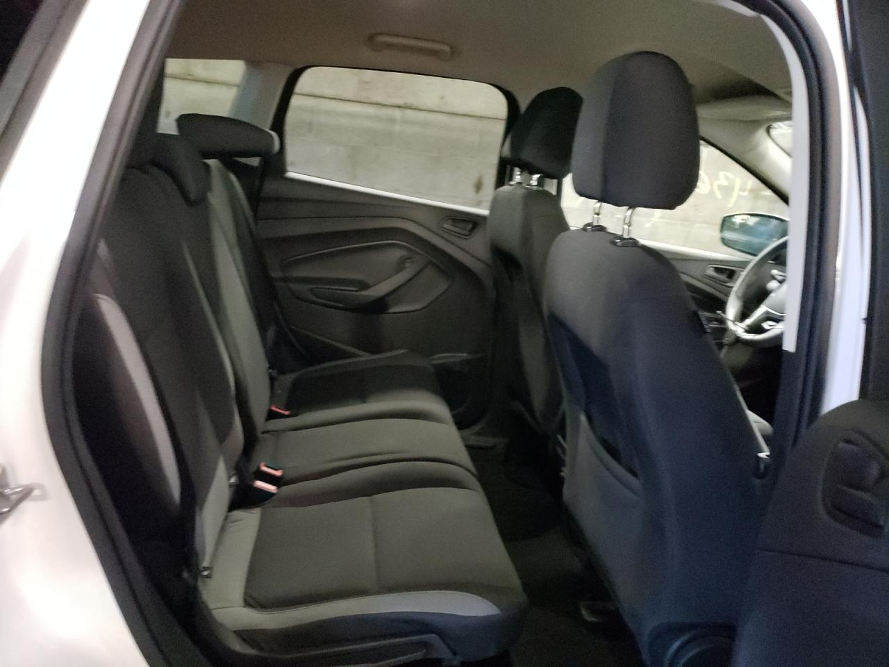 Photo 6 from auction – 2016 FORD ESCAPE S with VIN 1FMCU0F70GUC83987