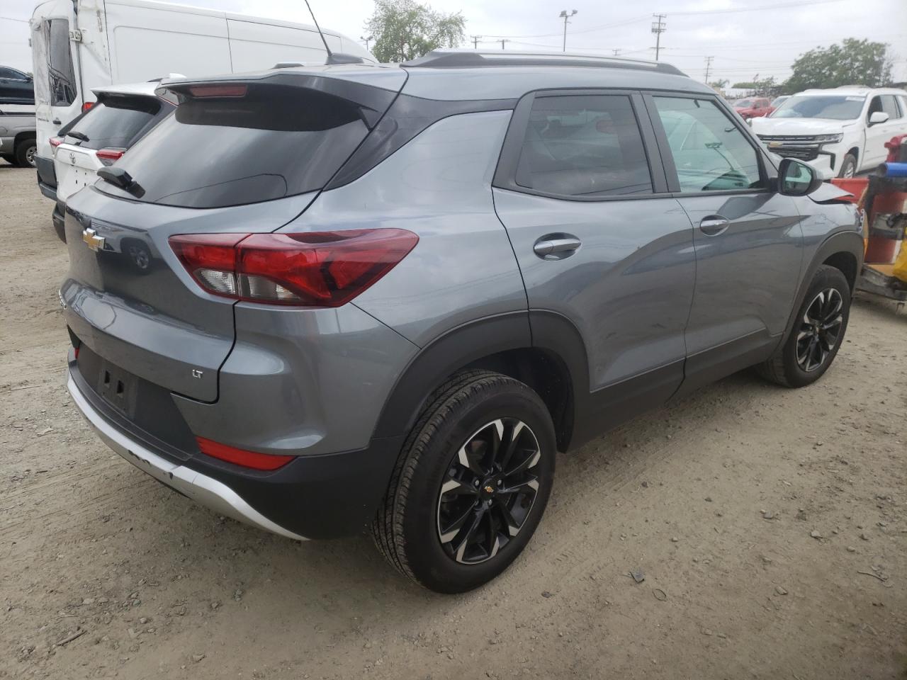 Photo 4 from auction – 2021 CHEVROLET TRAILBLAZE with VIN KL79MRSL5MB158946