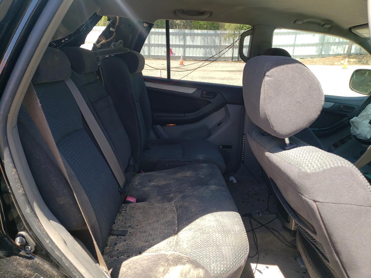 Photo 6 from auction – 2005 TOYOTA 4RUNNER SR with VIN JTEBU14RX50078185
