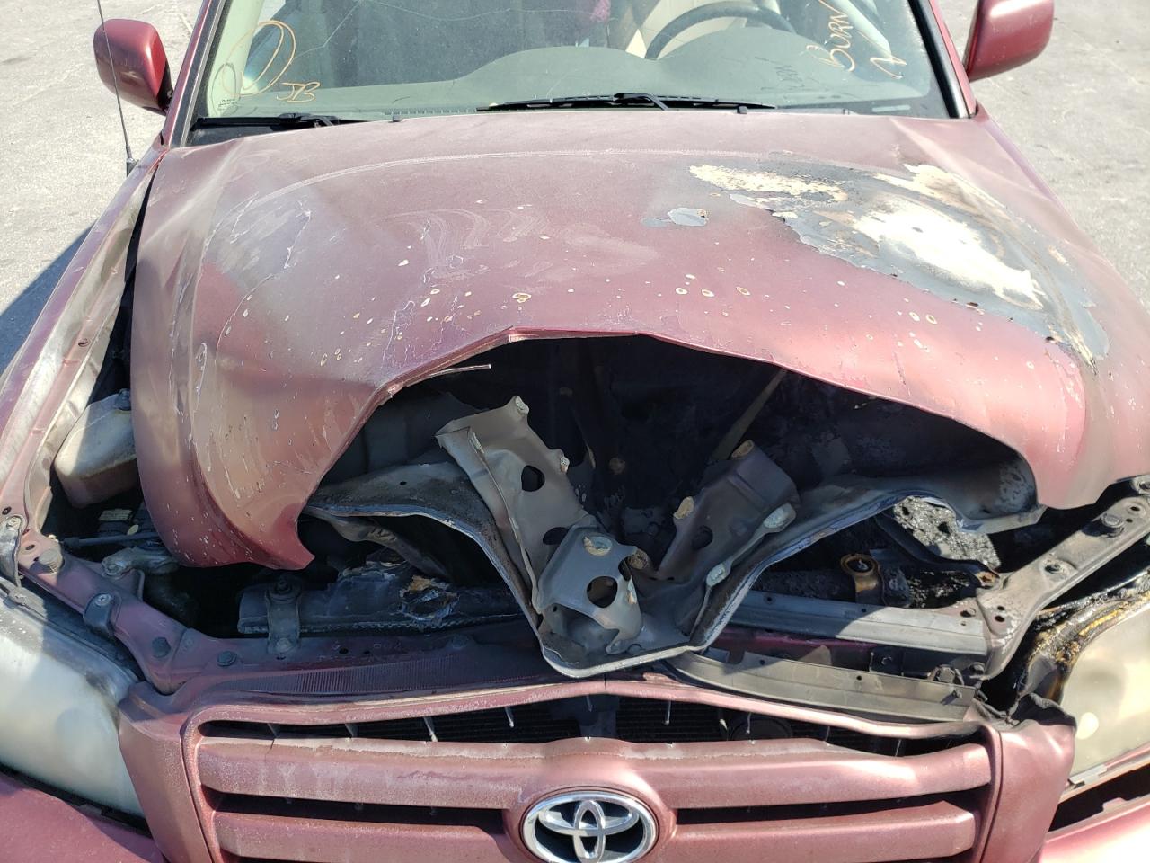Photo 7 from auction – 2005 TOYOTA HIGHLANDER with VIN JTEDP21A850070137