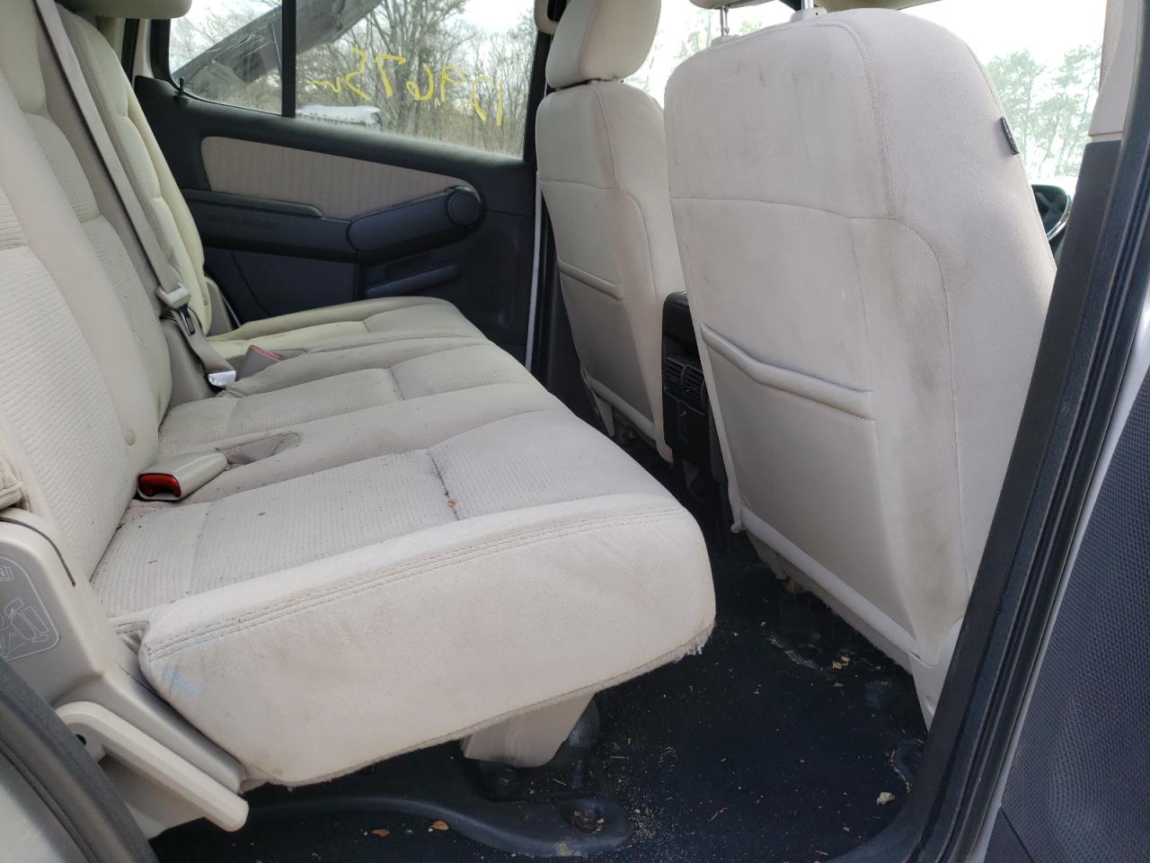 Photo 6 from auction – 2008 FORD EXPLORER with VIN 1FMEU73E58UA04202