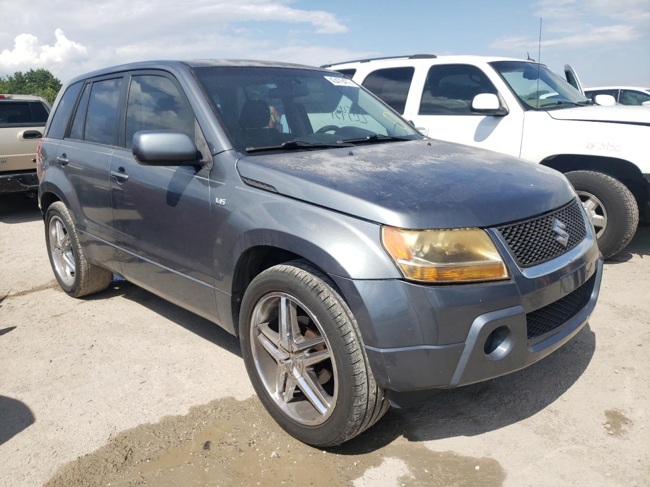 SUZUKI GRAND VITA 2007 with VIN JS3TE941774201985 - Photo from auction