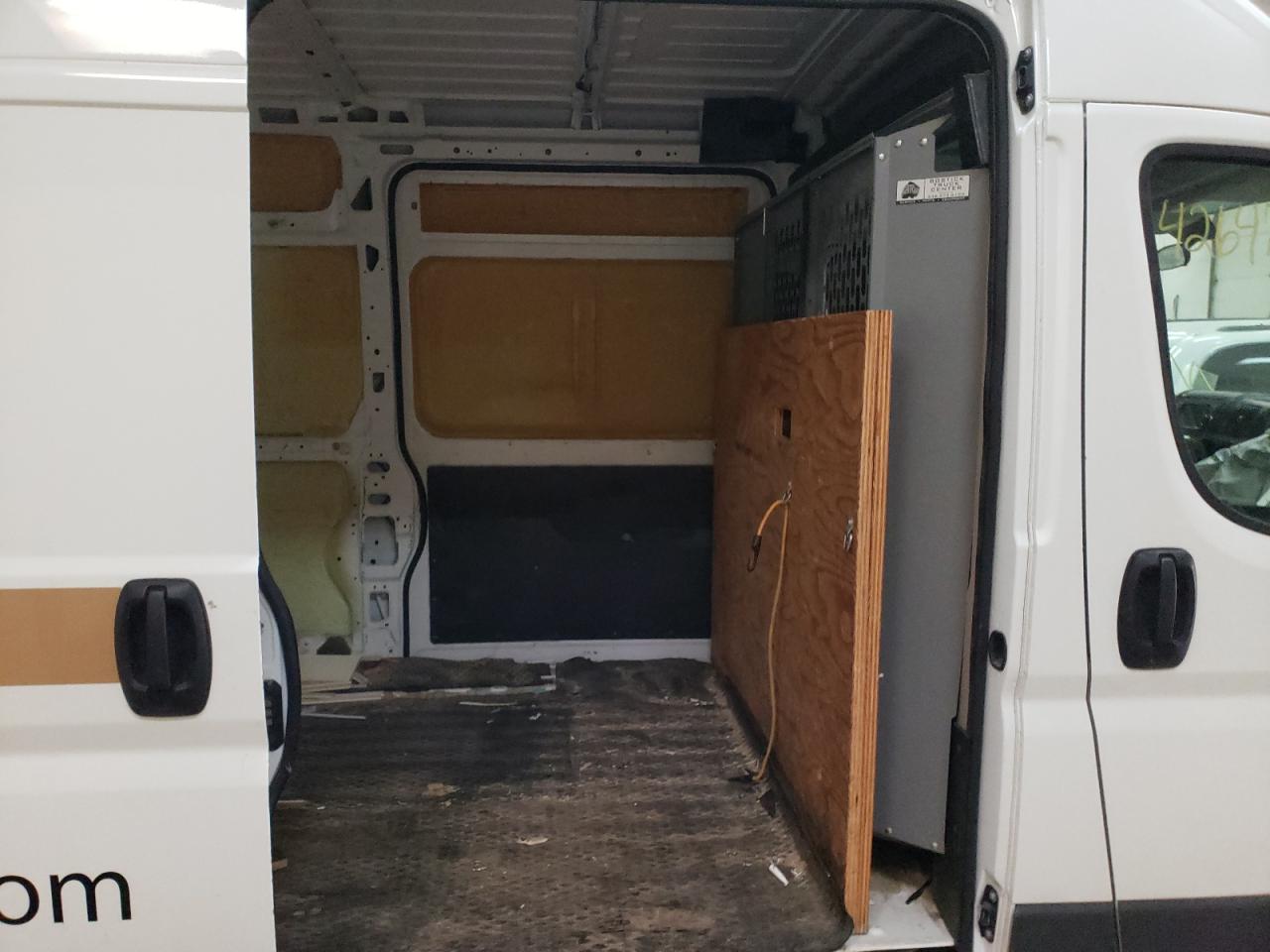 Photo 6 from auction – 2018 RAM PROMASTER with VIN 3C6TRVDG5JE127088