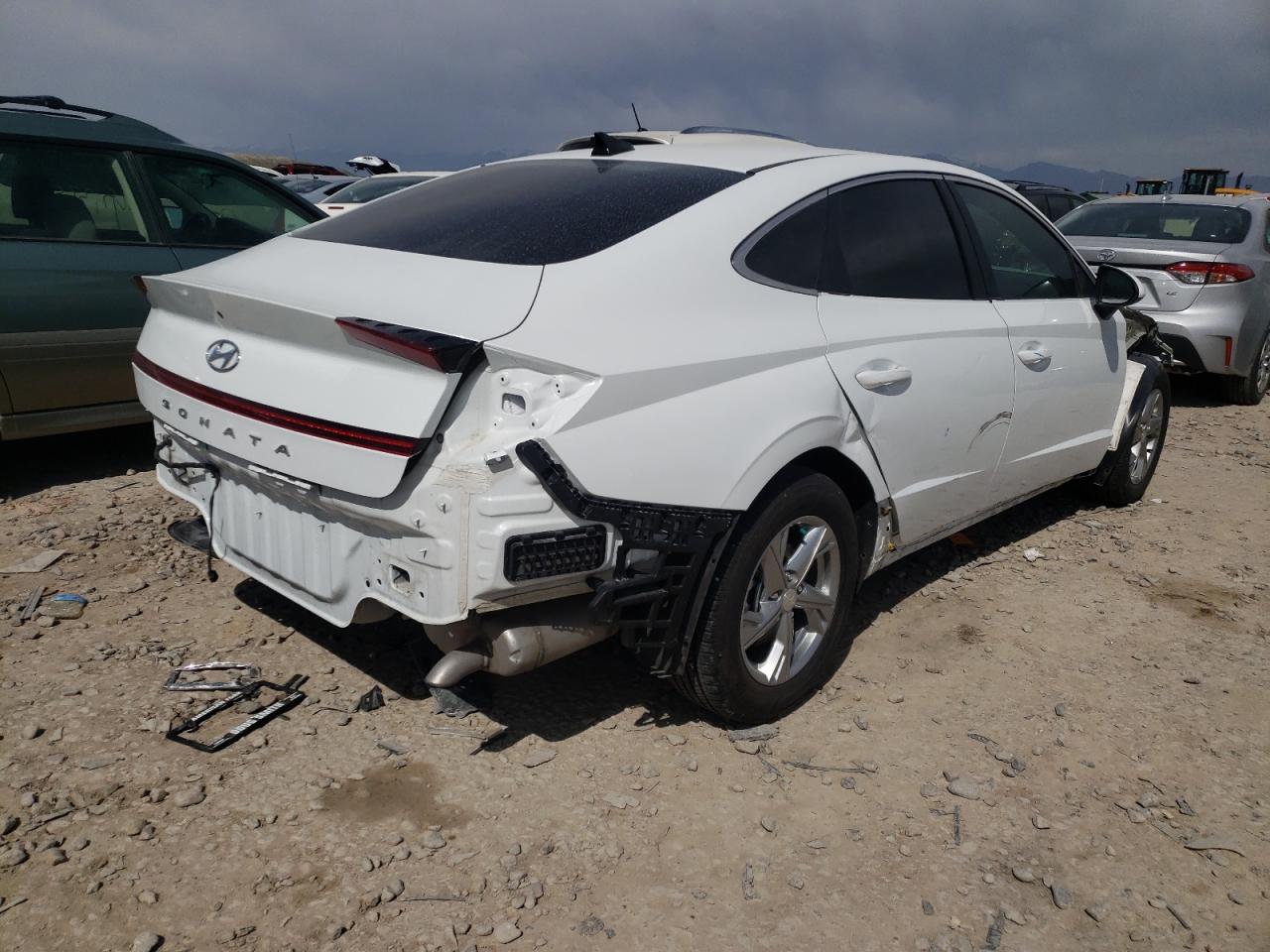 Photo 4 from auction – 2021 HYUNDAI SONATA SE with VIN 5NPEG4JA7MH063170