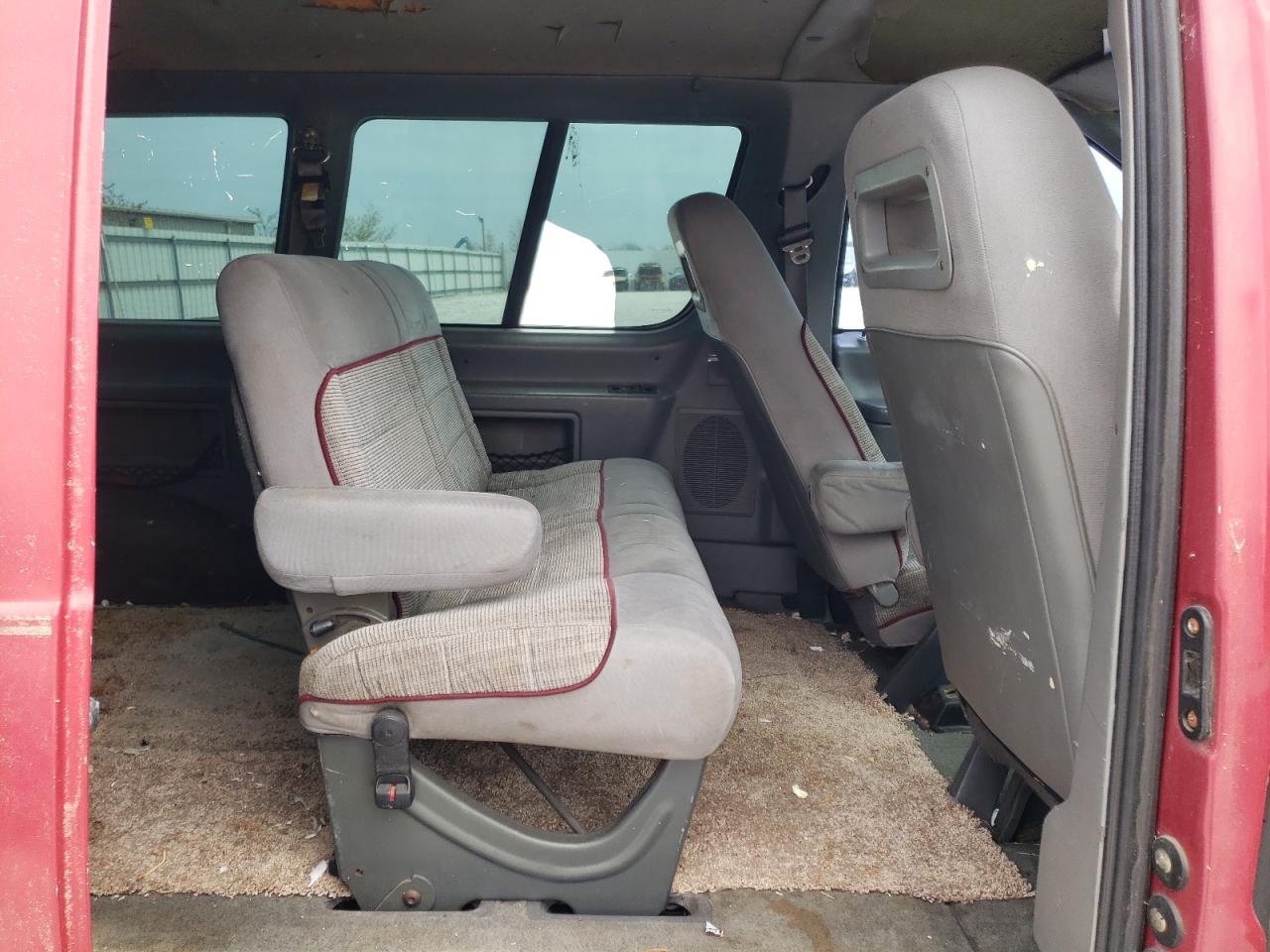 Photo 6 from auction – 1995 FORD AEROSTAR with VIN 1FMCA11U2SZC17545