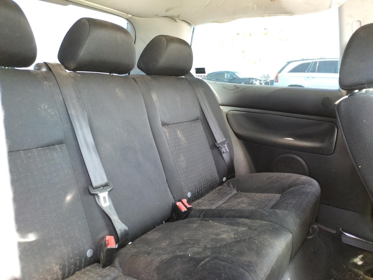 Photo 6 from auction – 2003 VOLKSWAGEN GOLF GL with VIN 9BWBK61J034018014