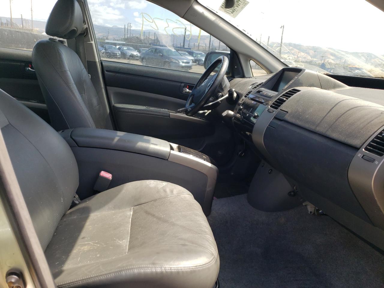 Photo 5 from auction – 2006 TOYOTA PRIUS with VIN JTDKB20U063172327