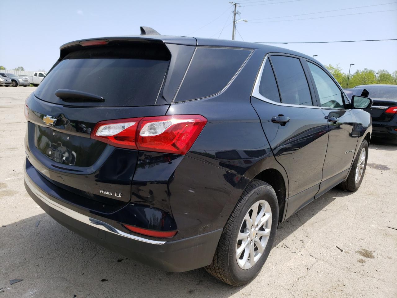 Photo 4 from auction – 2021 CHEVROLET EQUINOX LT with VIN 2GNAXUEVXM6124535
