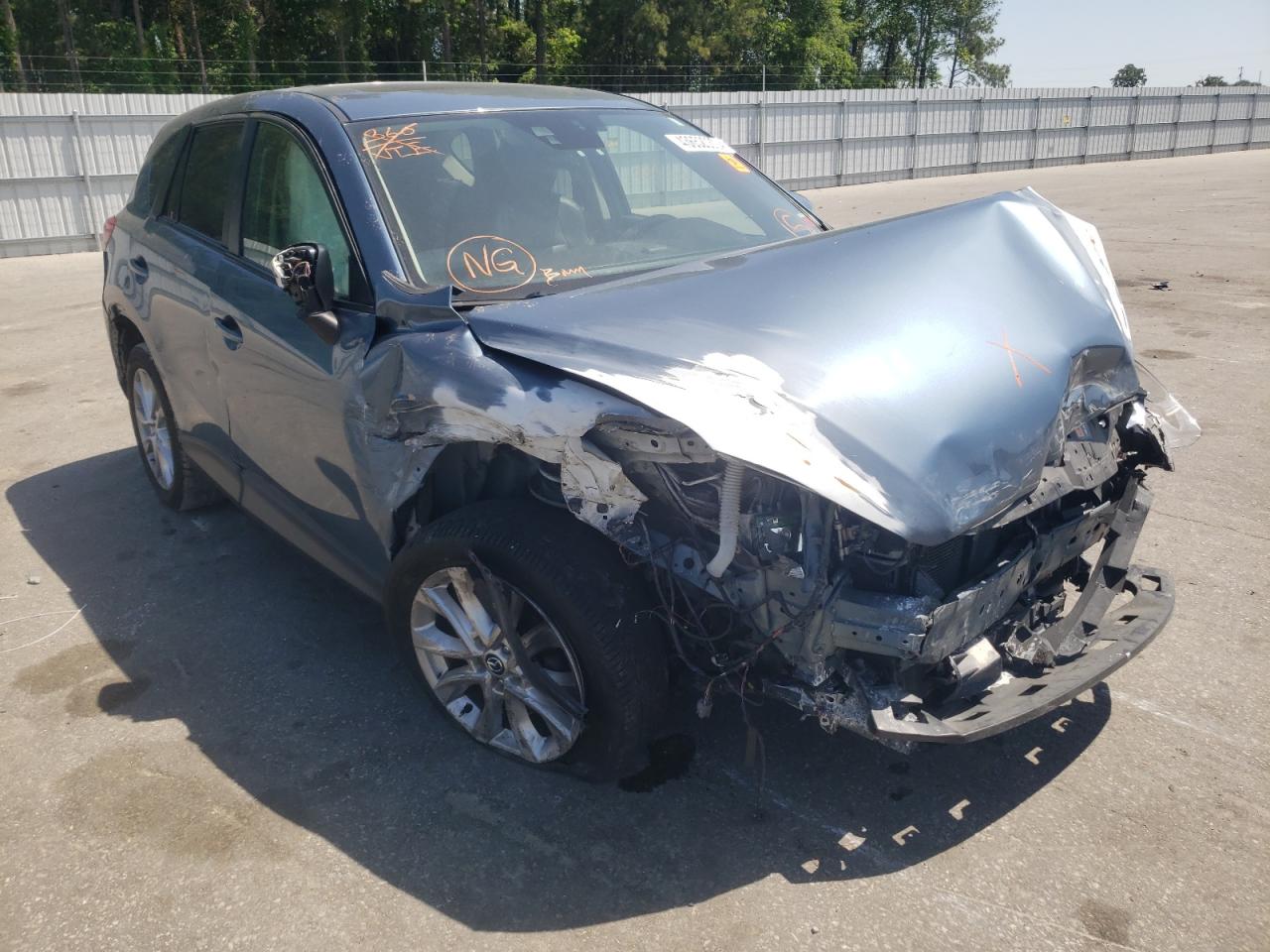 MAZDA CX-5 GT 2015 with VIN JM3KE4DY4F0506948 - Photo from auction