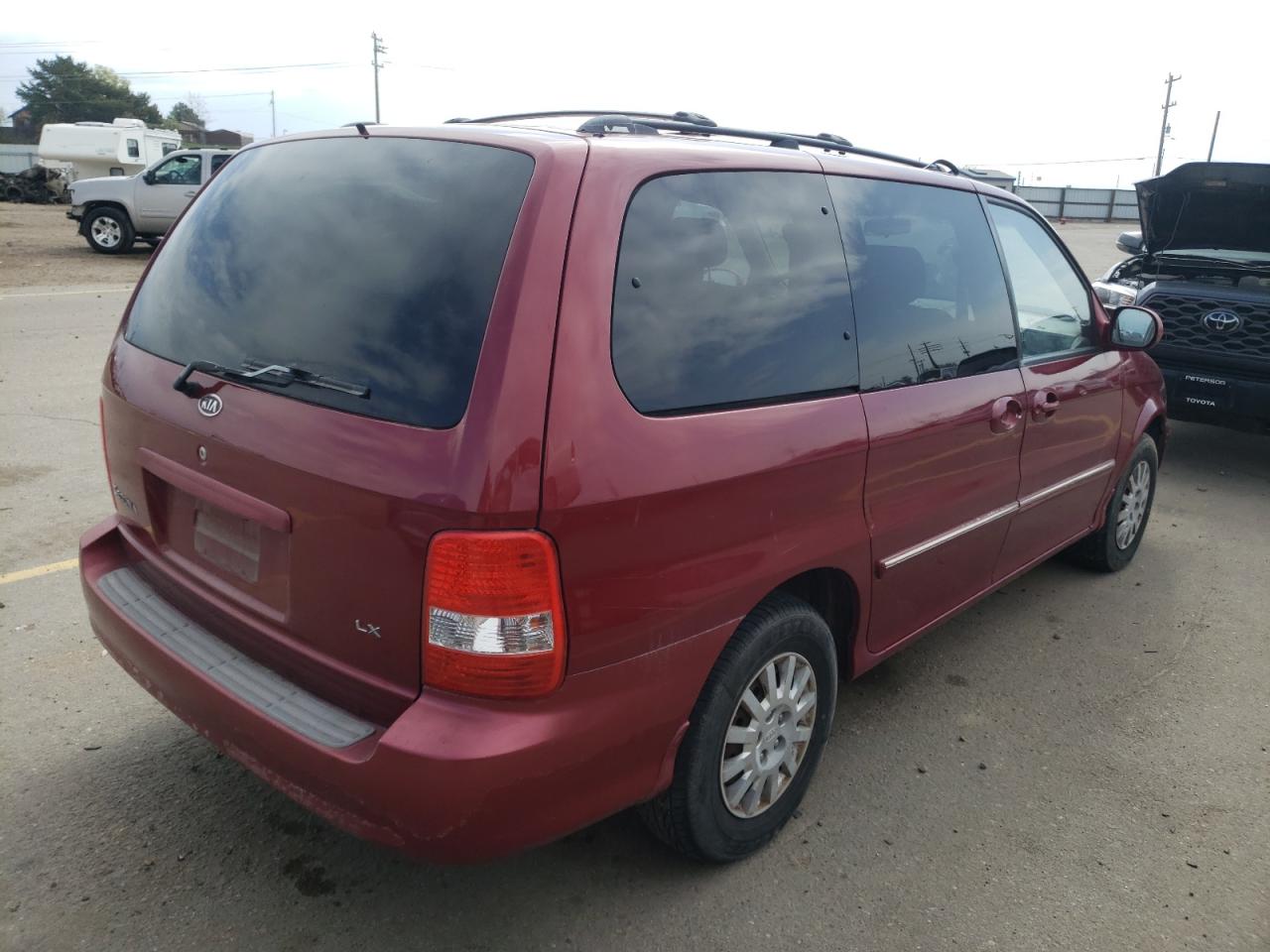 Photo 4 from auction – 2003 KIA SEDONA EX with VIN KNDUP131436406176
