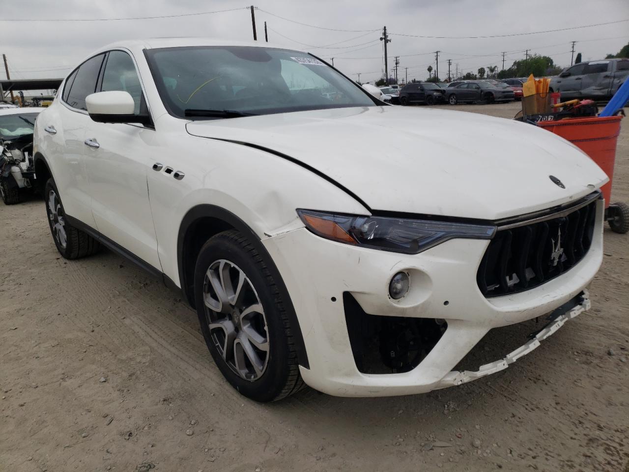 Photo 1 from auction – 2017 MASERATI LEVANTE with VIN ZN661XUA5HX231402