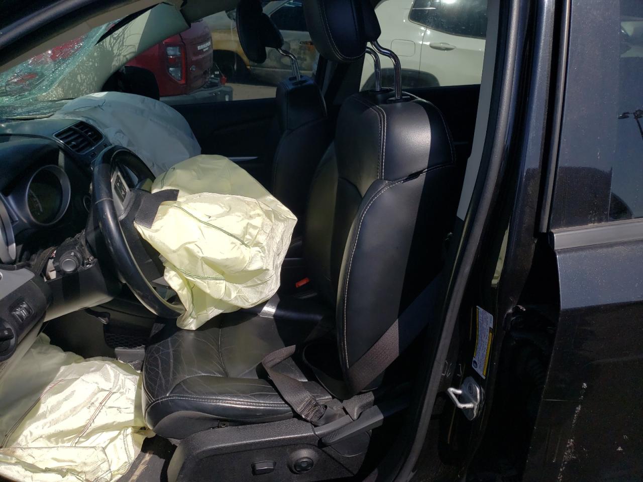 Photo 5 from auction – 2012 DODGE JOURNEY R/ with VIN 3C4PDDFG0CT154634