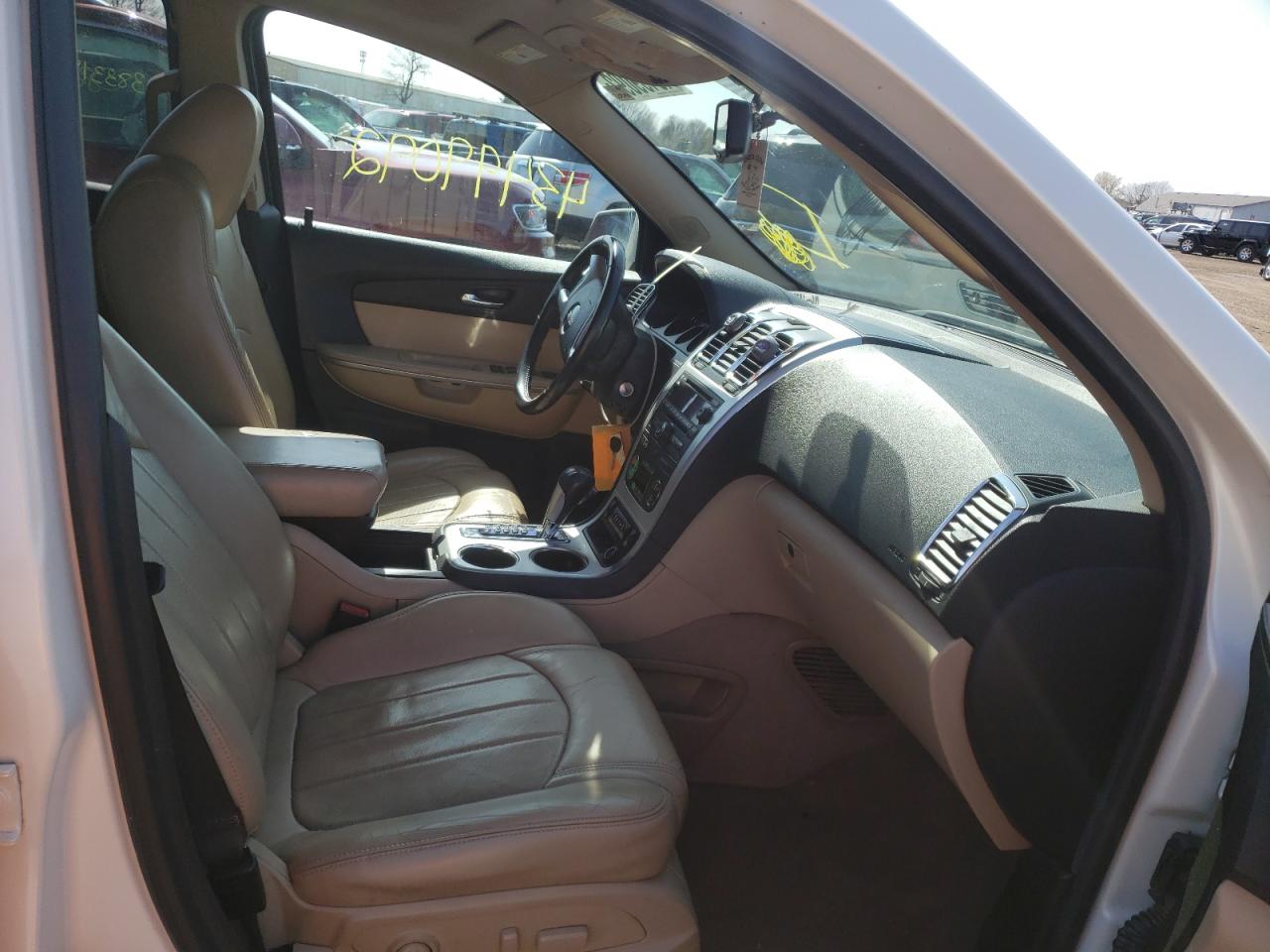 Photo 5 from auction – 2010 GMC ACADIA SLT with VIN 1GKLVNED5AJ183631