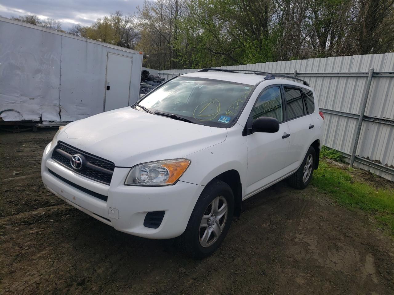 Photo 2 from auction – 2009 TOYOTA RAV4 with VIN JTMBF33V29D010003