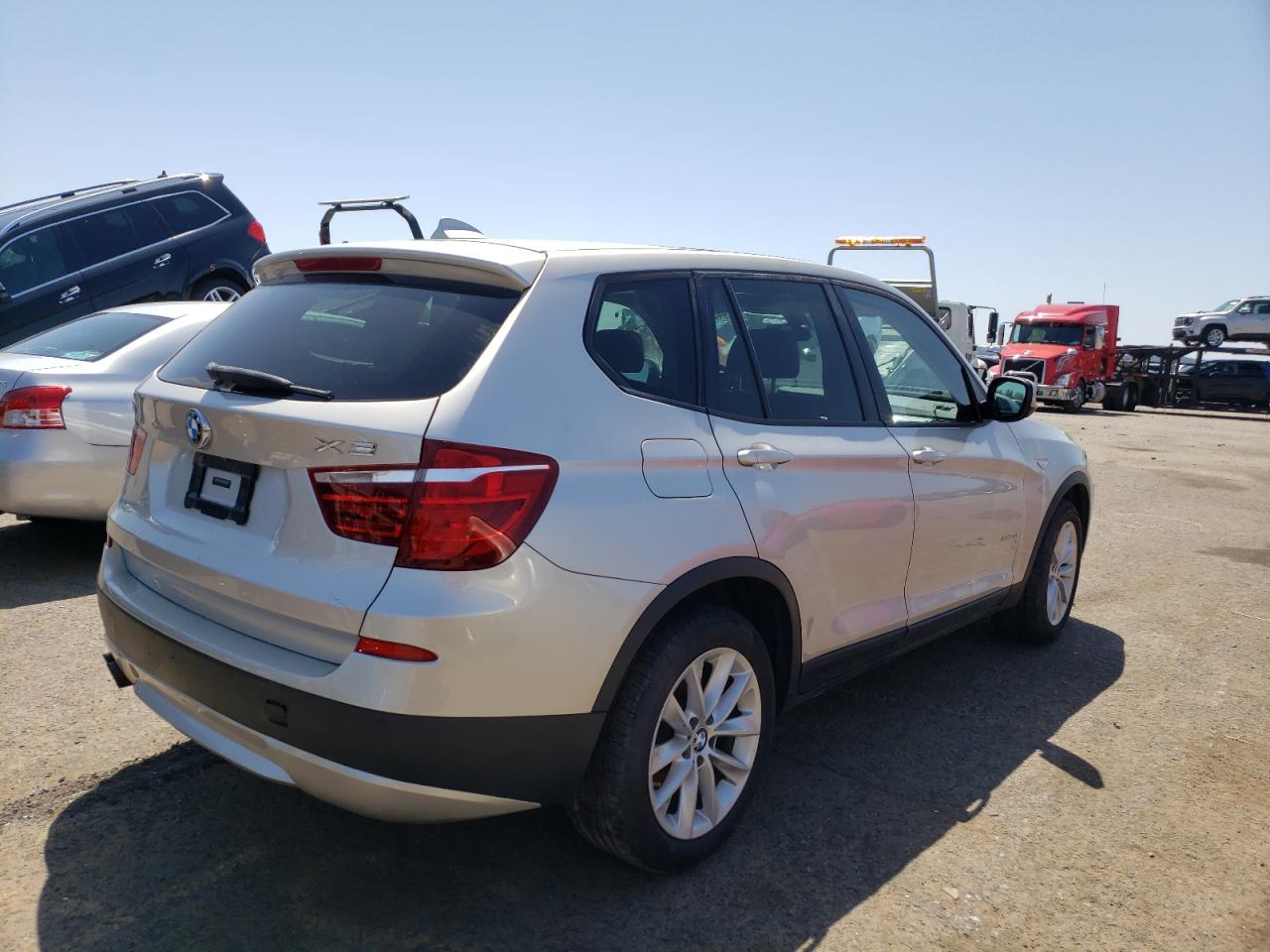 Photo 4 from auction – 2013 BMW X3 XDRIVE2 with VIN 5UXWX9C54D0A11348