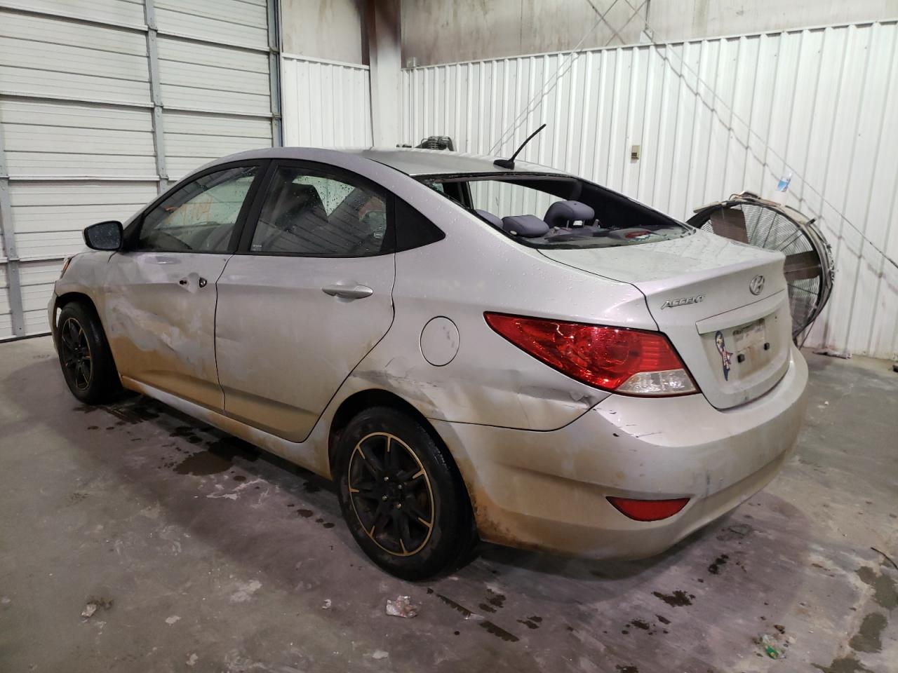 Photo 3 from auction – 2013 HYUNDAI ACCENT GLS with VIN KMHCT4AE6DU330287
