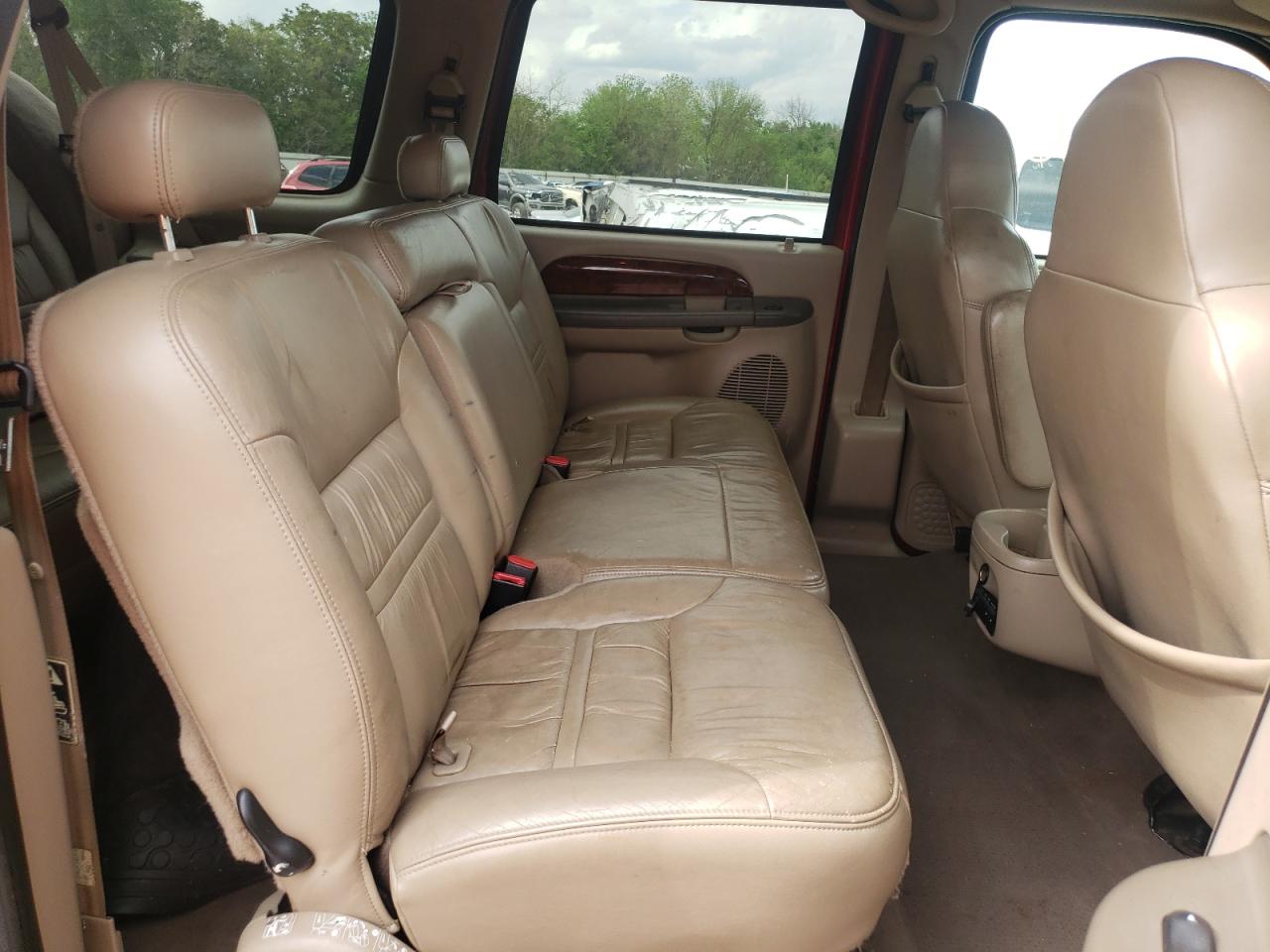 Photo 6 from auction – 2001 FORD EXCURSION with VIN 1FMNU43S51EC36769