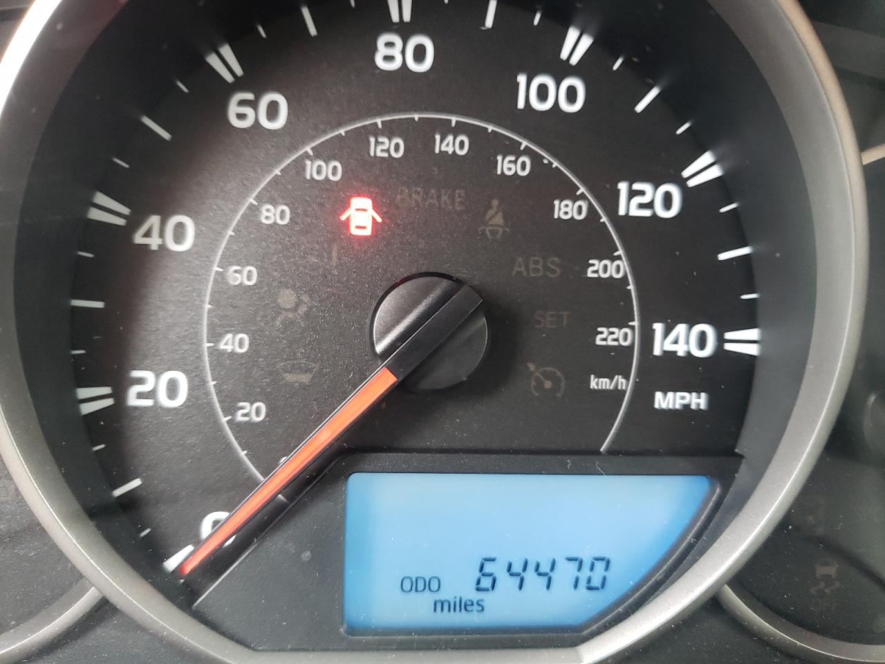 Photo 8 from auction – 2016 TOYOTA RAV4 LE with VIN JTMBFREV8GJ062704