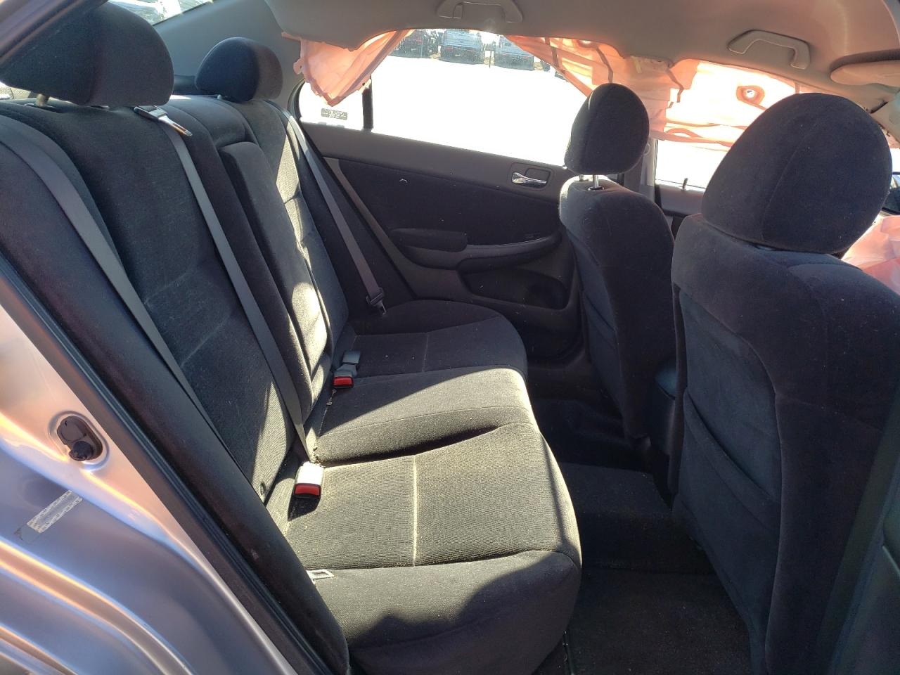 Photo 6 from auction – 2007 HONDA ACCORD SE with VIN JHMCM56397C012025