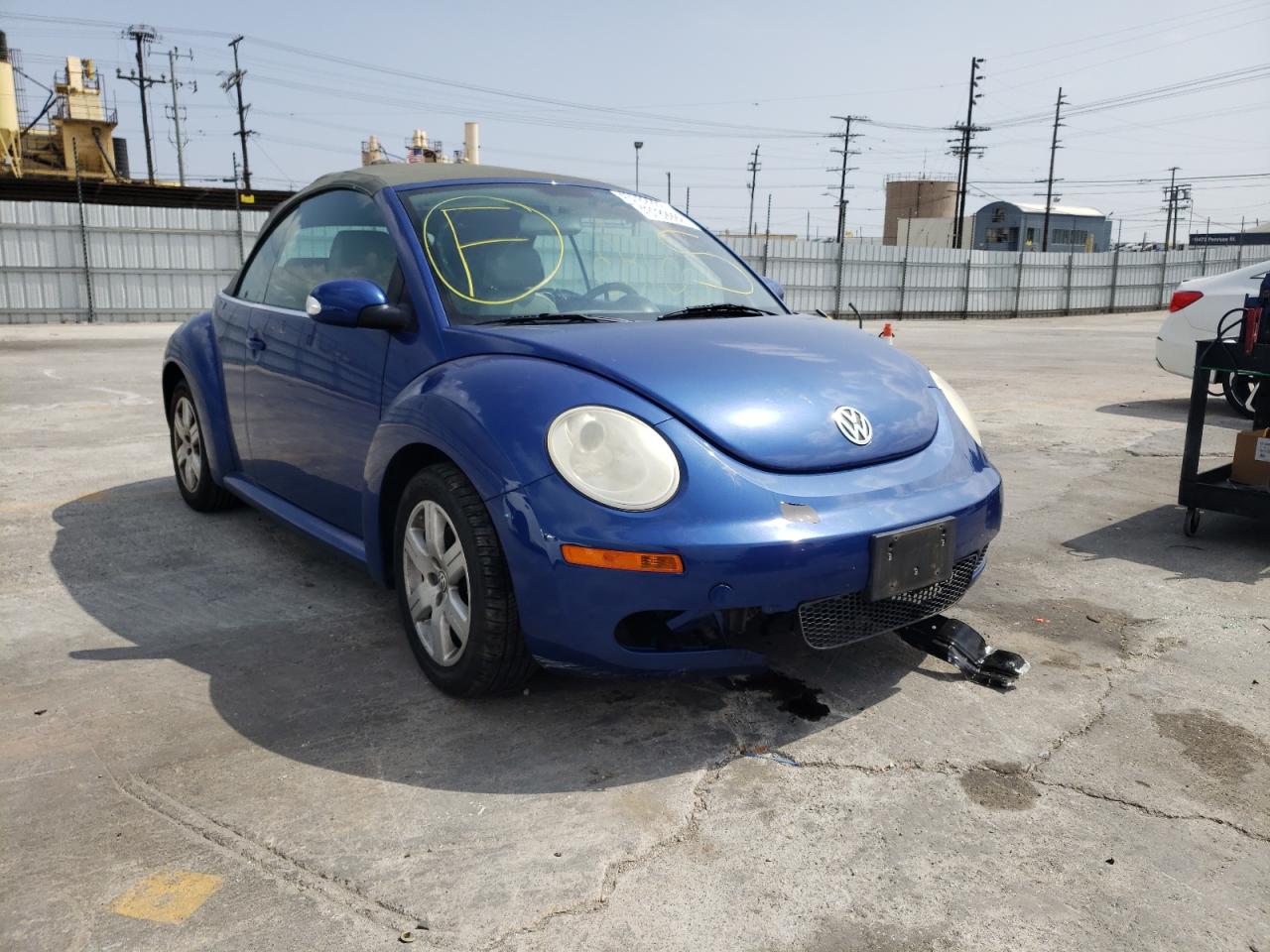 Photo 1 from auction – 2007 VOLKSWAGEN NEW BEETLE with VIN 3VWPG31Y77M414378