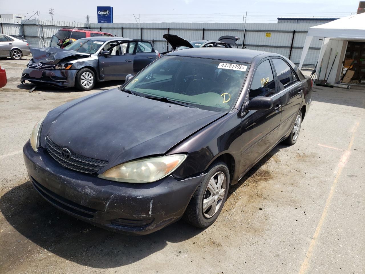 Photo 2 from auction – 2004 TOYOTA CAMRY LE with VIN 4T1BE32K04U881545