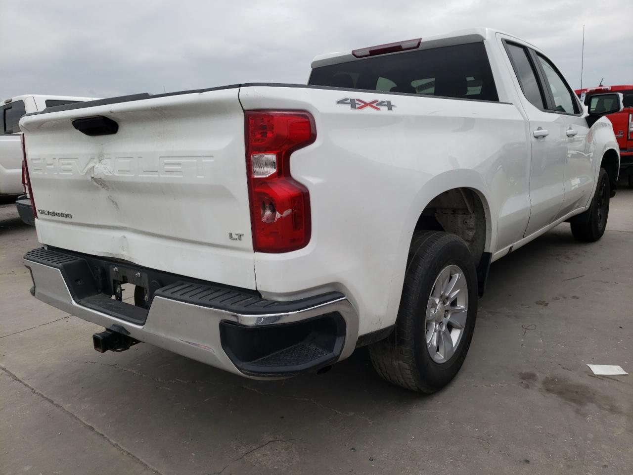 Photo 4 from auction – 2020 CHEVROLET SILVERADO with VIN 1GCRYDED4LZ198746