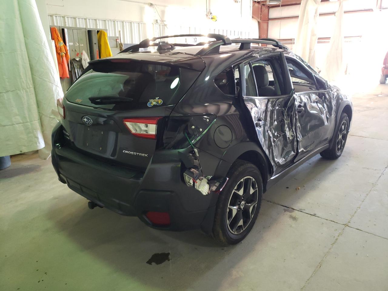 Photo 4 from auction – 2018 SUBARU CROSSTREK with VIN JF2GTADC3J8272126