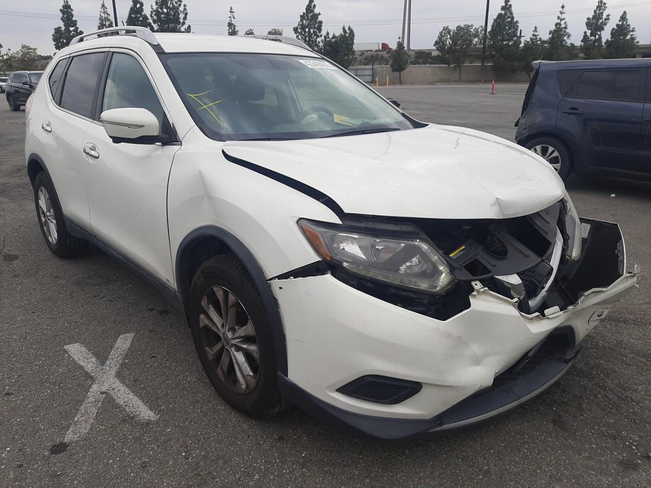 NISSAN ROGUE S 2014 with VIN 5N1AT2MT9EC838685 - Photo from auction