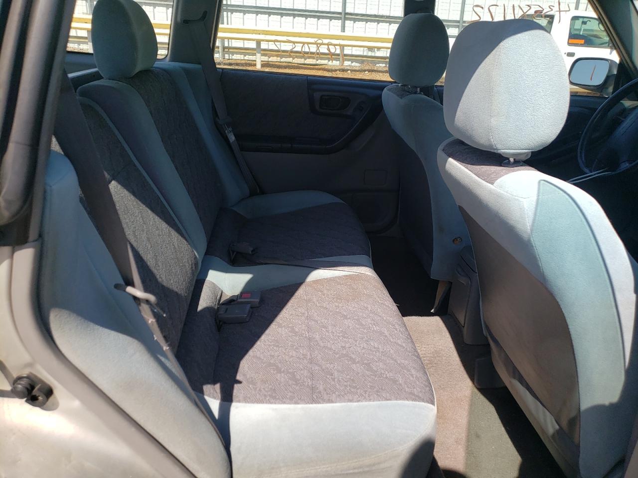 Photo 6 from auction – 2000 SUBARU FORESTER L with VIN JF1SF6352YH717293