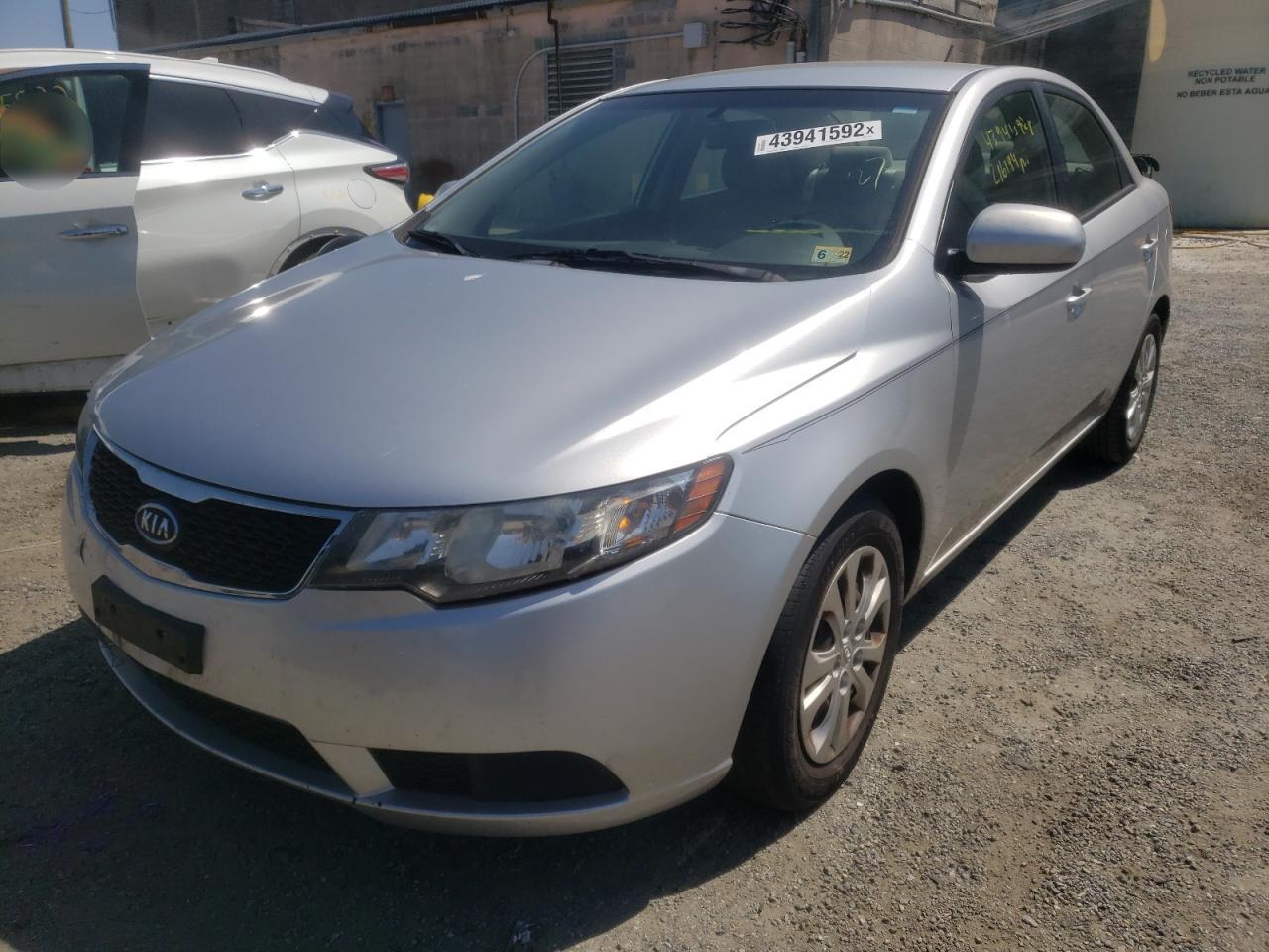 Photo 2 from auction – 2012 KIA FORTE LX with VIN KNAFT4A2XC5625745