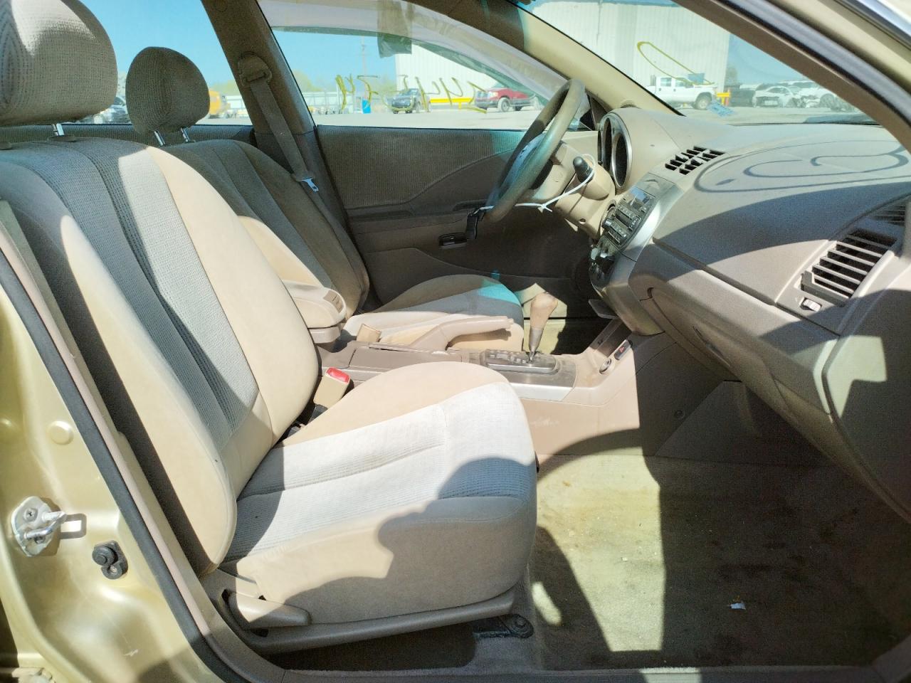 Photo 5 from auction – 2003 NISSAN ALTIMA BAS with VIN 1N4AL11D43C177940