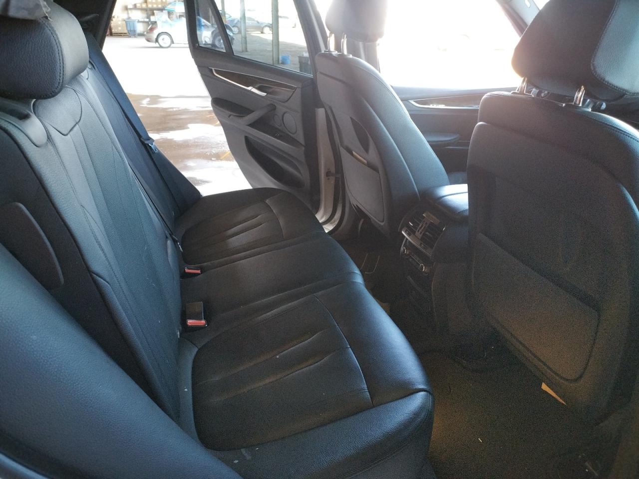 Photo 6 from auction – 2017 BMW X5 XDRIVE3 with VIN 5UXKR0C59H0V66853
