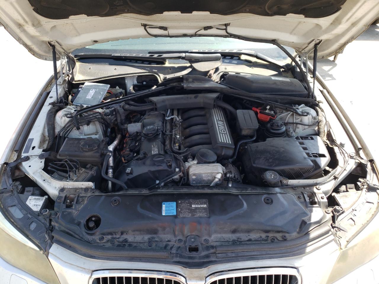 Photo 7 from auction – 2010 BMW 528 I with VIN WBANU5C54AC365695