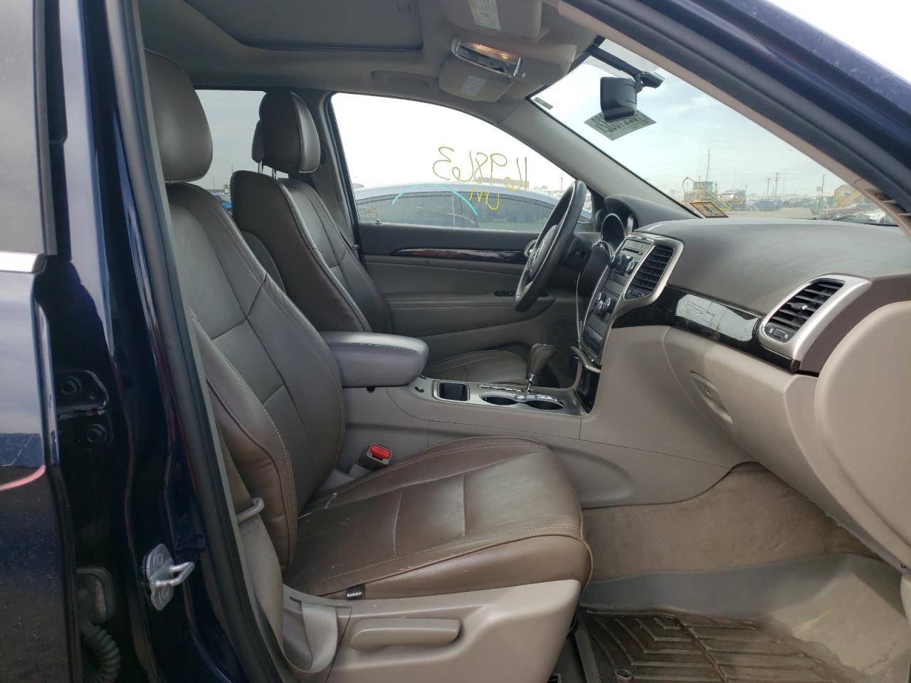 Photo 5 from auction – 2012 JEEP GRAND CHER with VIN 1C4RJFAG4CC270032
