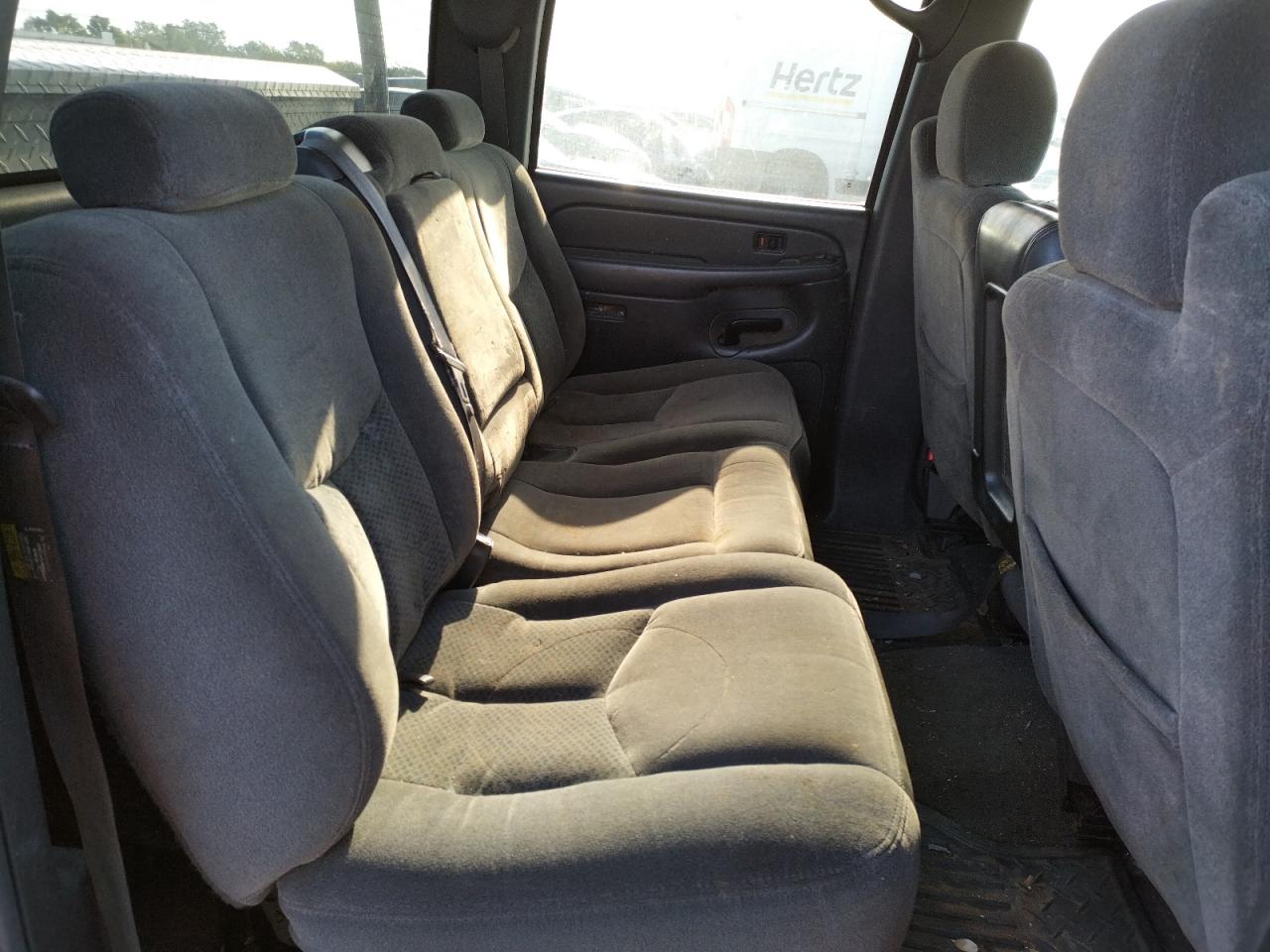 Photo 6 from auction – 2006 CHEVROLET SILVERADO with VIN 1GCHK23U76F192823
