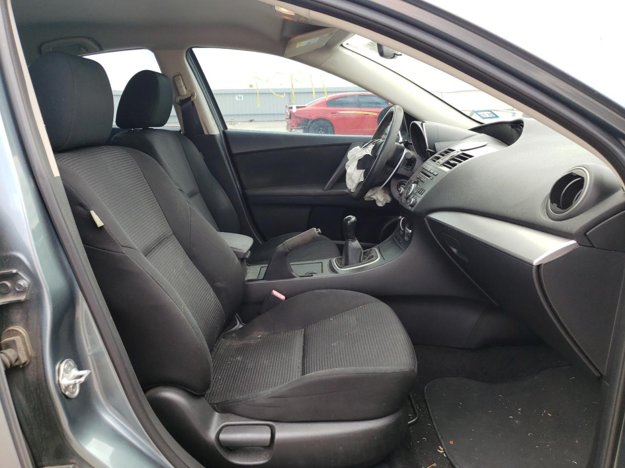 Photo 5 from auction – 2013 MAZDA 3 I with VIN JM1BL1TF9D1734495