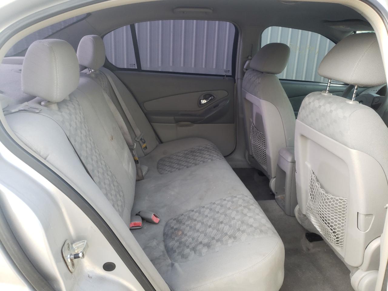 Photo 6 from auction – 2004 CHEVROLET MALIBU LS with VIN 1G1ZT52814F174184