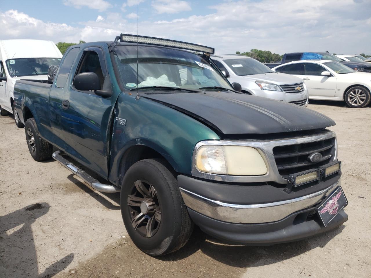 FORD F150 2000 with VIN 1FTZX1728YNA83739 - Photo from auction