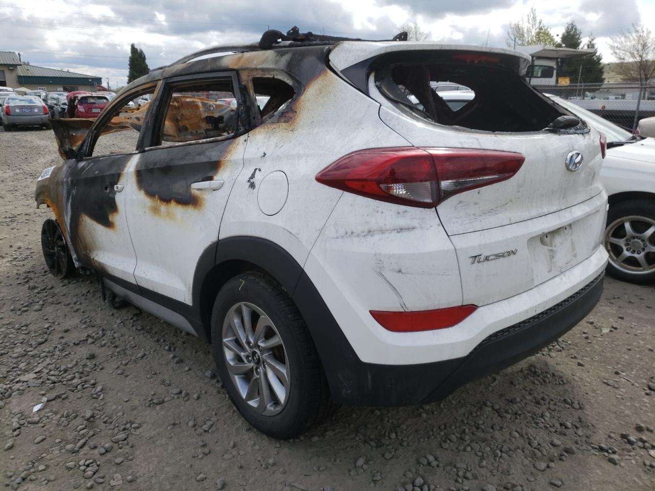 Photo 3 from auction – 2018 HYUNDAI TUCSON SEL with VIN KM8J3CA43JU667648