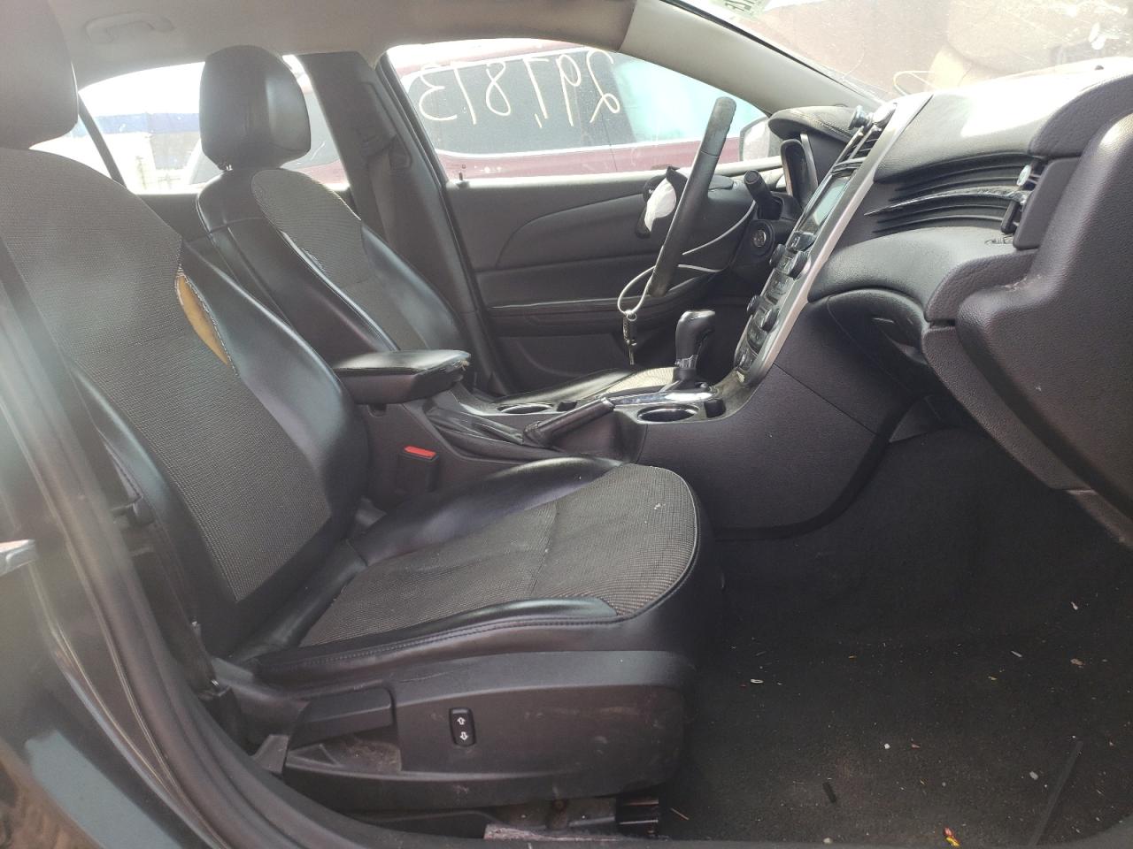 Photo 5 from auction – 2016 CHEVROLET MALIBU LIM with VIN 1G11C5SA8GU119117
