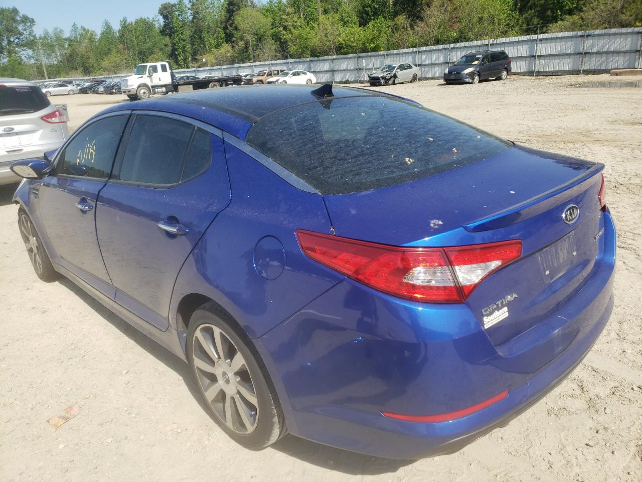Photo 3 from auction – 2012 KIA OPTIMA with VIN 5XXGR4A69CG028736