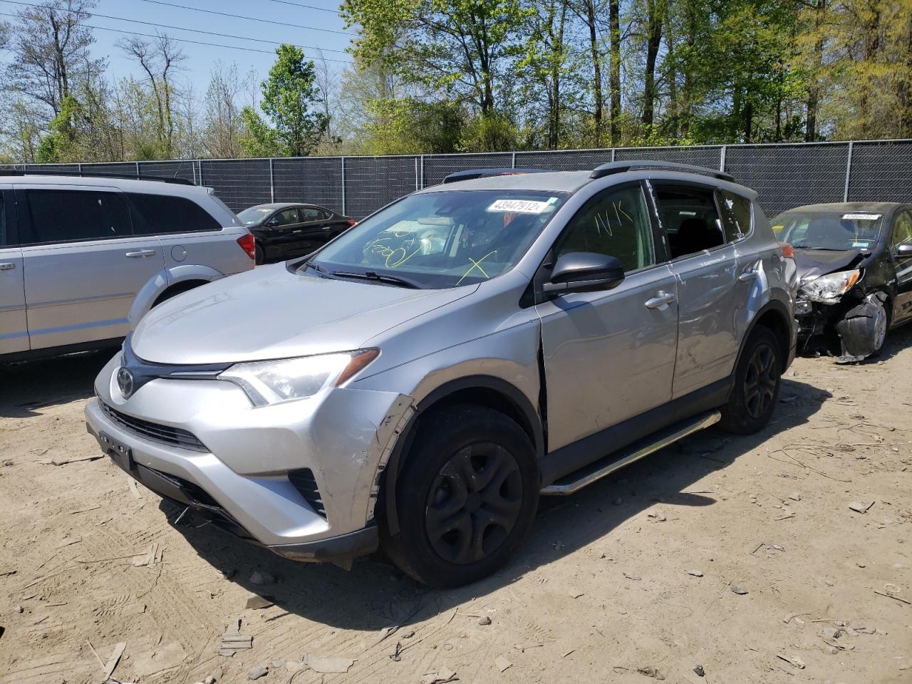 Photo 2 from auction – 2017 TOYOTA RAV4 LE with VIN 2T3BFREV9HW587869