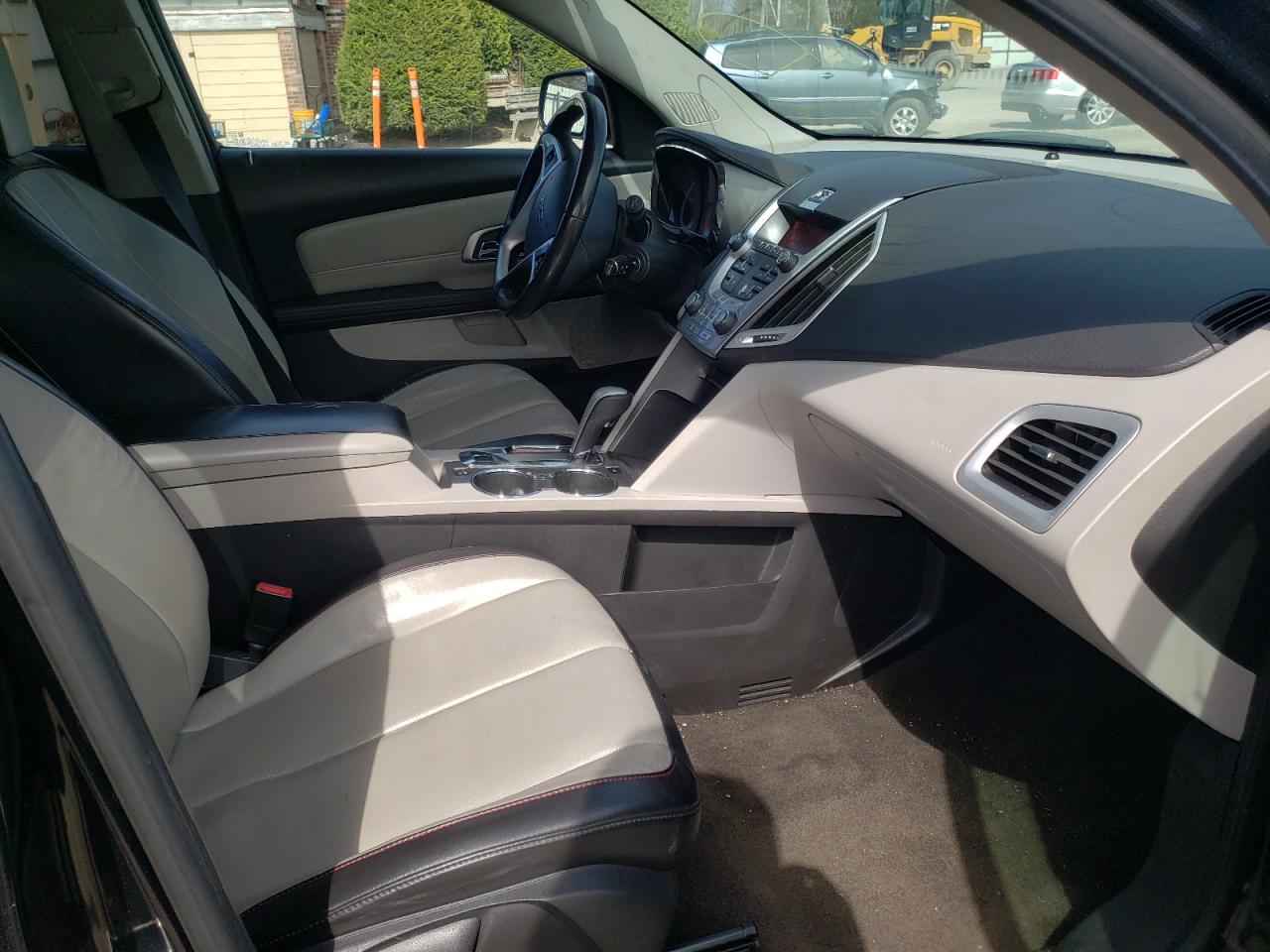 Photo 5 from auction – 2010 GMC TERRAIN SL with VIN 2CTFLGEW8A6303015