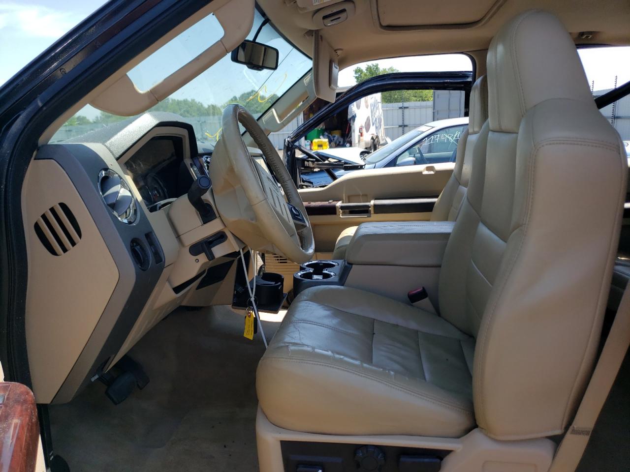 Photo 5 from auction – 2010 FORD F350 SUPER with VIN 1FTWW3BR3AEB30624