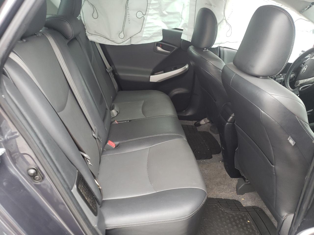 Photo 16 from auction – 2015 TOYOTA PRIUS with VIN JTDKN3DU7F1949539