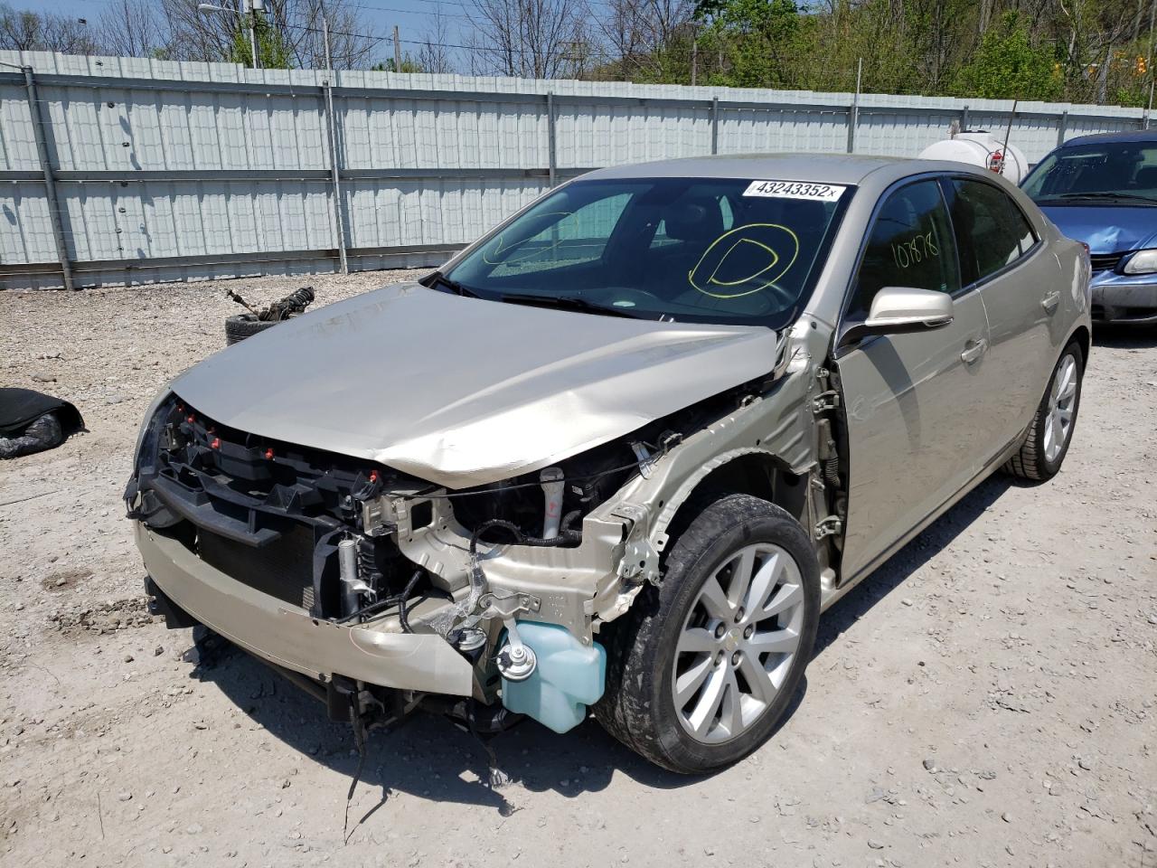 Photo 2 from auction – 2014 CHEVROLET MALIBU 2LT with VIN 1G11E5SL0EF131873
