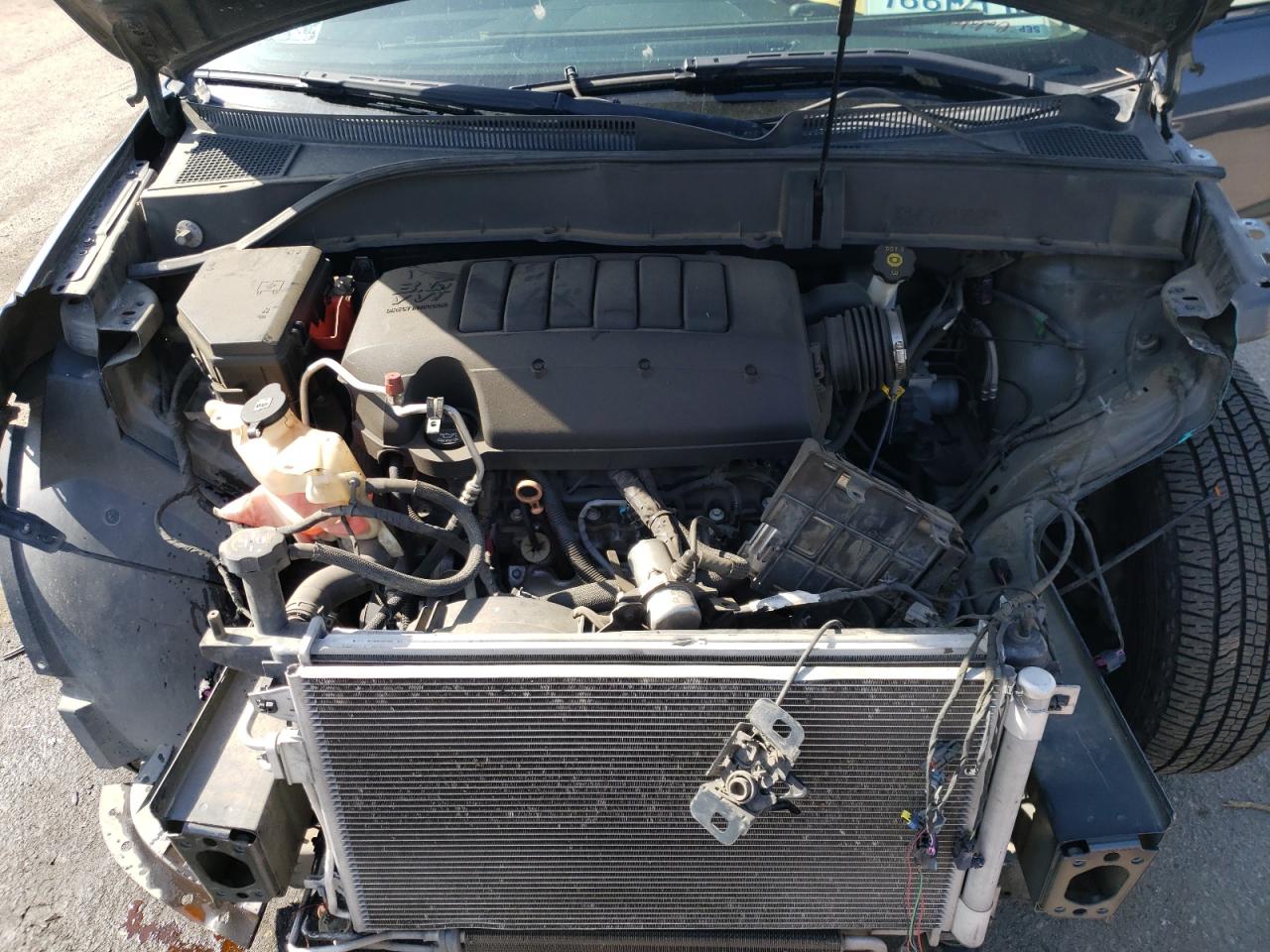 Photo 7 from auction – 2011 CHEVROLET TRAVERSE L with VIN 1GNKRGEDXBJ284051