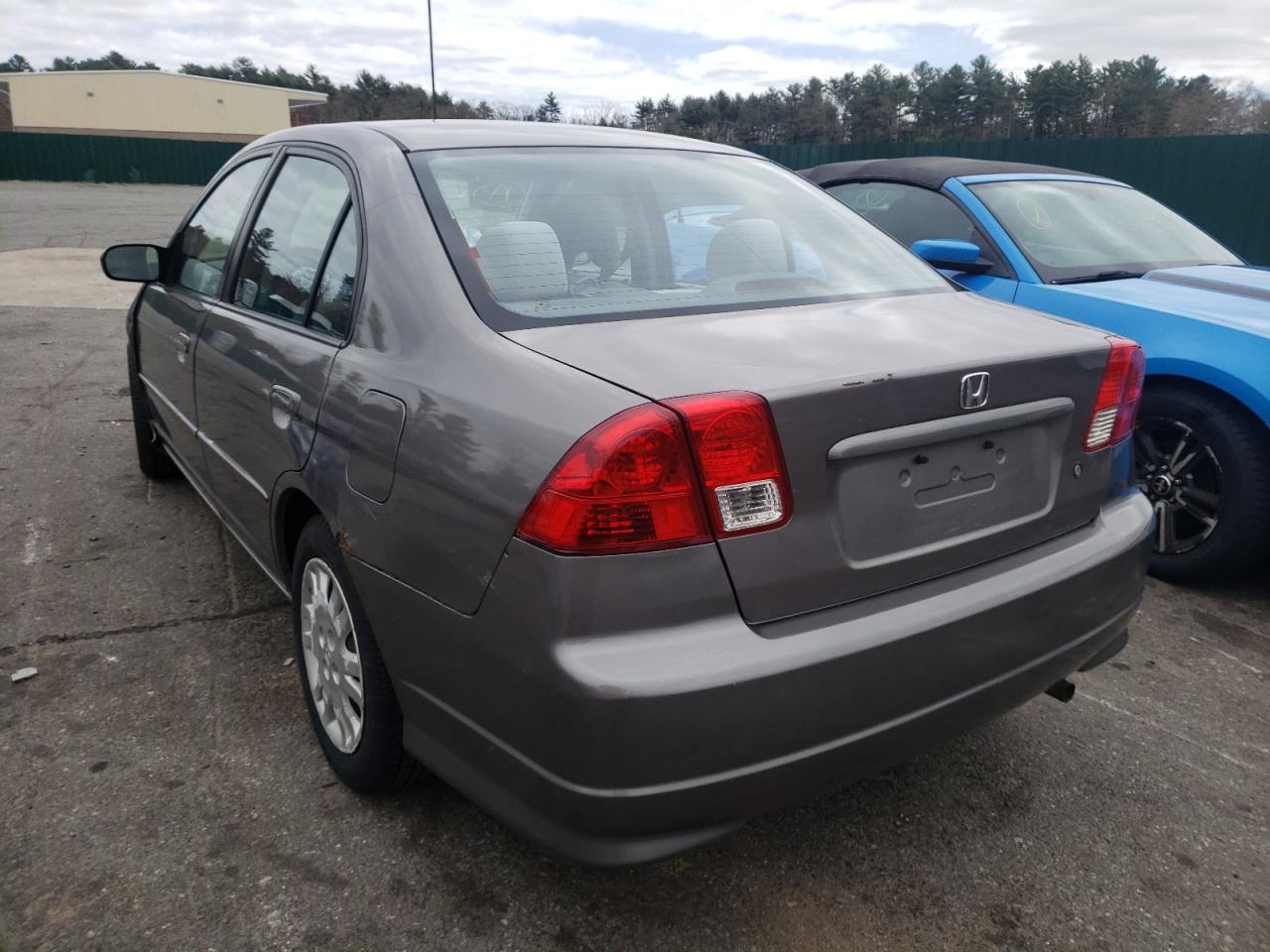 Photo 3 from auction – 2004 HONDA CIVIC LX with VIN 2HGES16564H508209